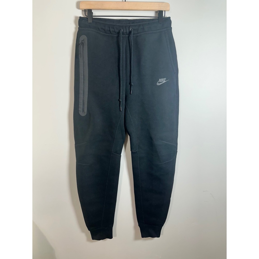Nike Tech Fleece Joggers Mens Small Black Slim Tapered Sweatpants FB8002-010